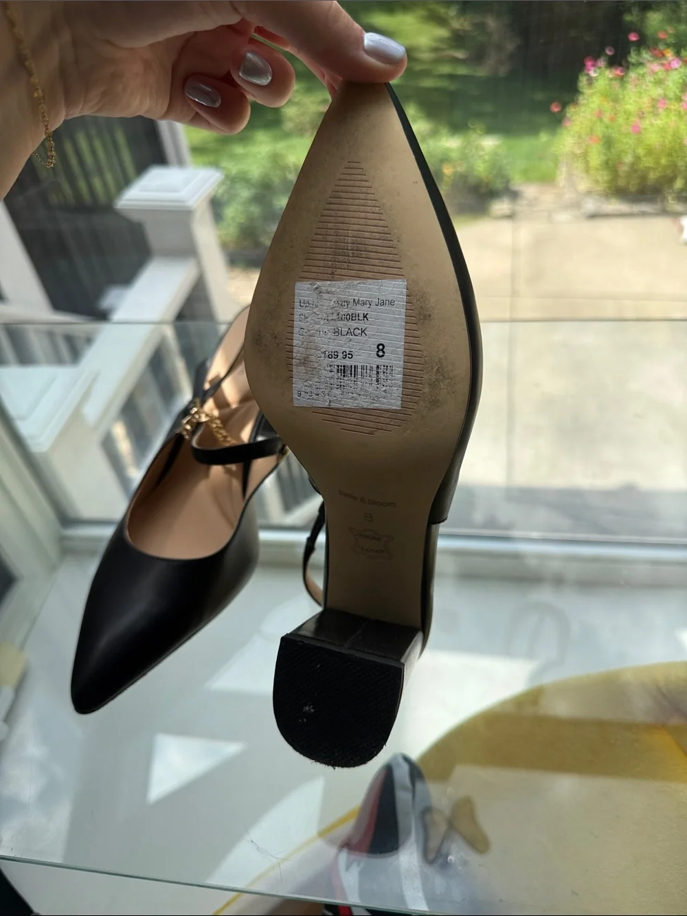Belle & Bloom sleek pointed
